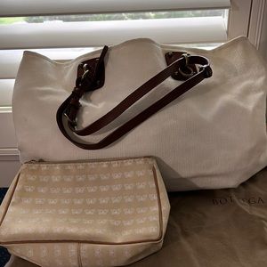 White Bottega Veneta tote/shoulder bag with Bottega Veneta cosmetic bag.